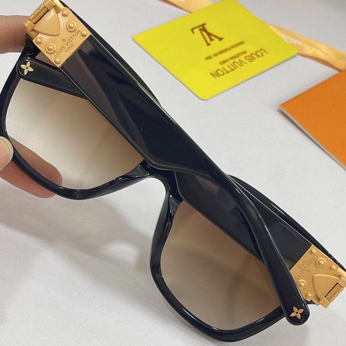 Louis Vuitton Sunglasses Top Quality LVS01047